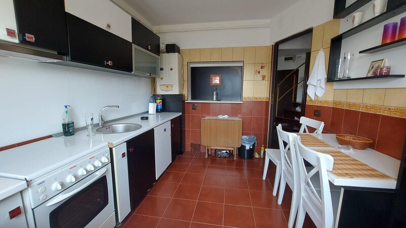 Brancoveanu, inchiriere apartament penthouse camere 10 min. metrou